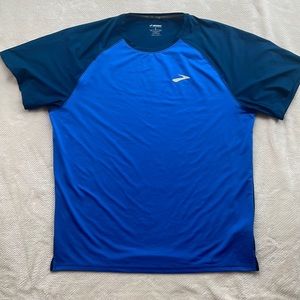 Brooks L Tshirt